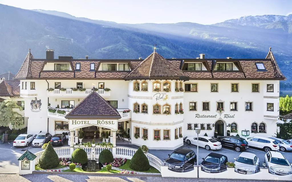 Hotel Roessl-1