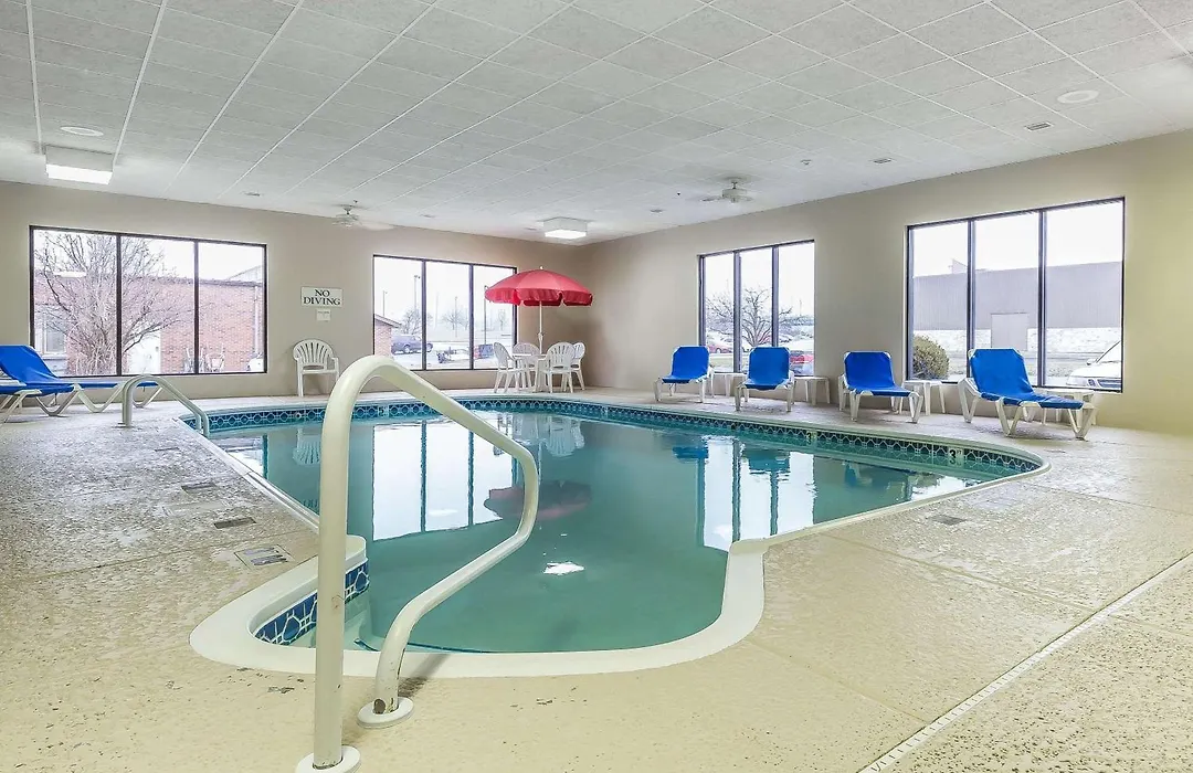 Comfort Inn Alton Near I-255-1