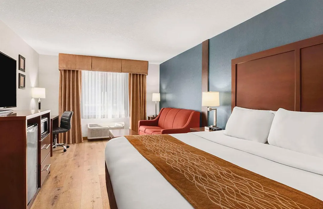 Comfort Inn & Suites Vancouver Downtown City Center-1