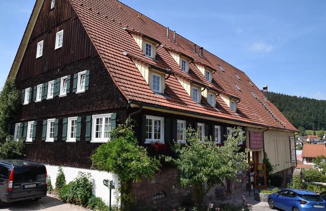 Gutshof-Hotel Waldknechtshof-1