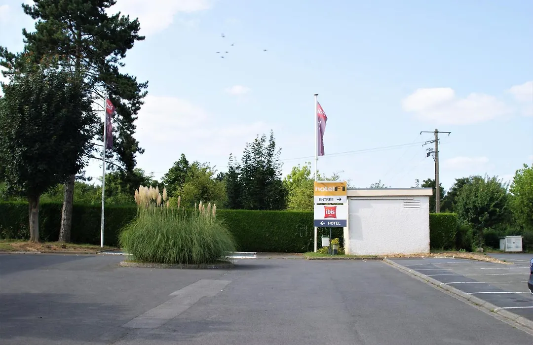 Ibis Cambrai-1