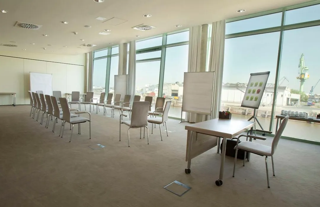Best Western Plus Hotel Bremerhaven-1