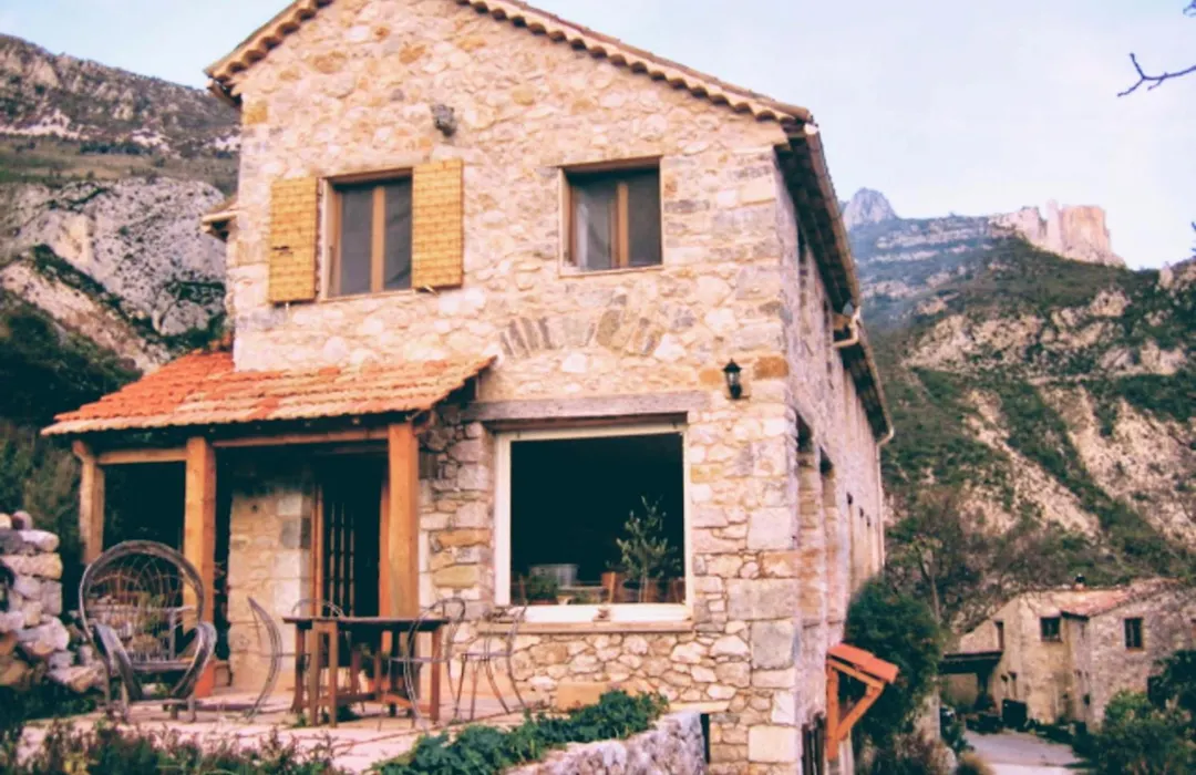 Chambres d'Hotes - Queen bed, Gorges du Verdon-1