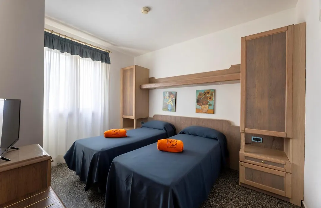 Hotel Thàlas Club-1