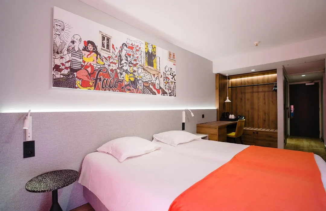 Ostend Hotel-1