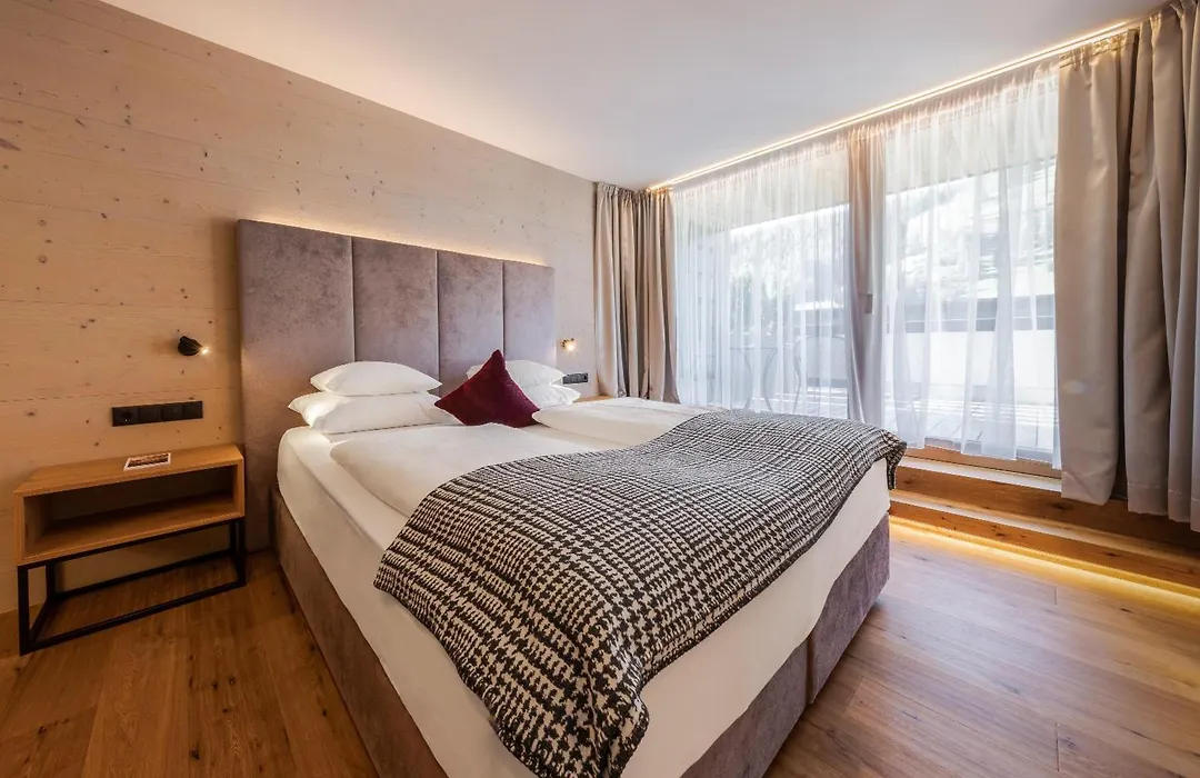 Hotel Stoeres - Active Wellbeing-1