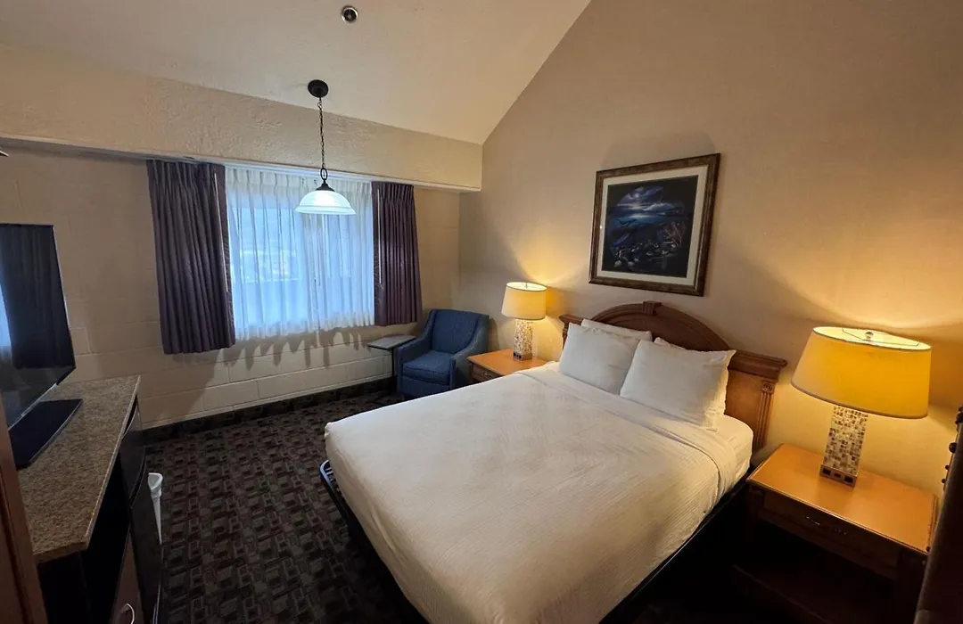 Promenade Inn & Suites Oceanfront-1
