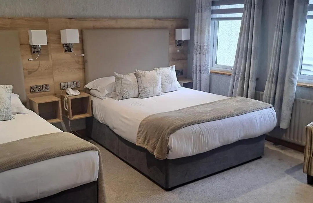 Royal Court Hotel-1