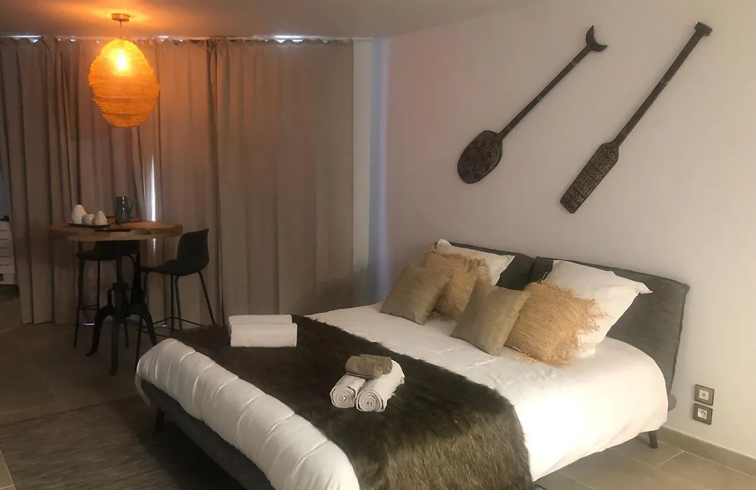 Les Lofts de Bouzigues - Spa privatif&Romantique-1