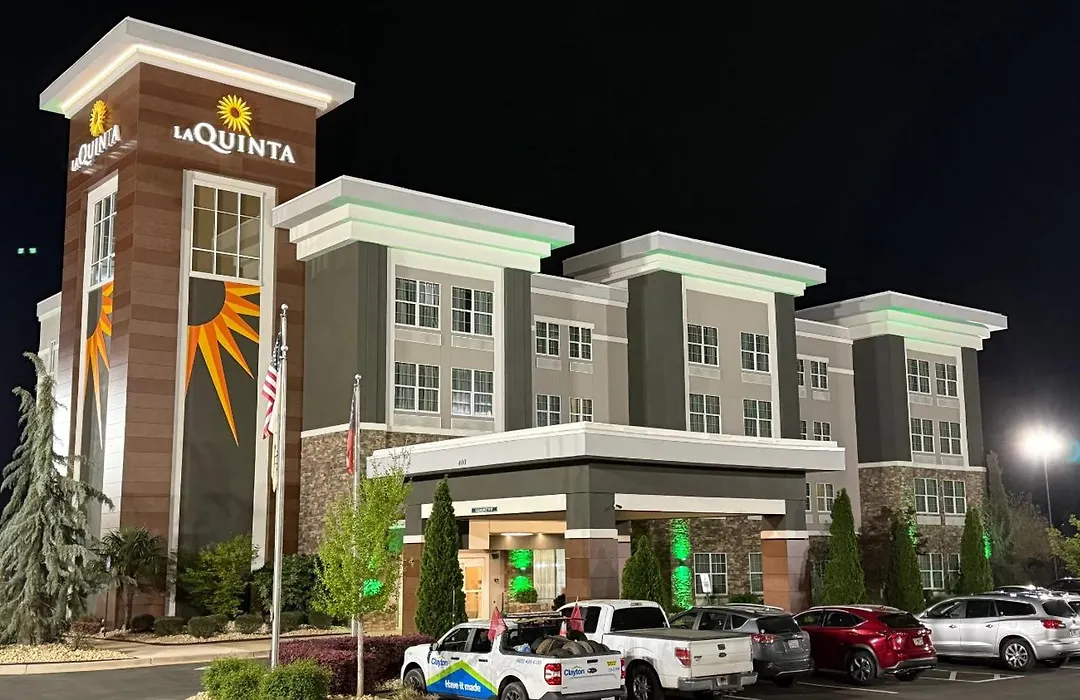 La Quinta By Wyndham Forsyth-1