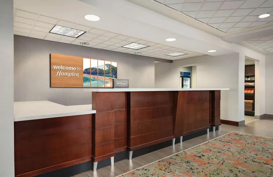 Hampton Inn & Suites San Marcos-1