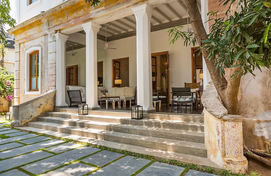 La Villa By Villavi-1