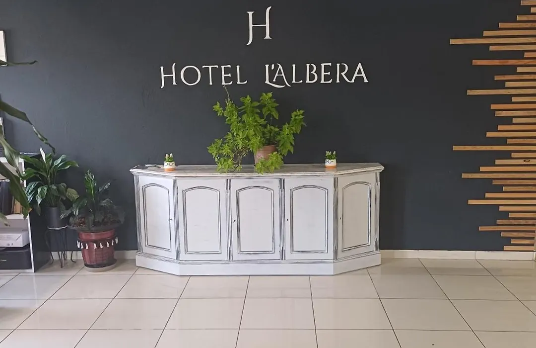 Hotel L'Albera-1