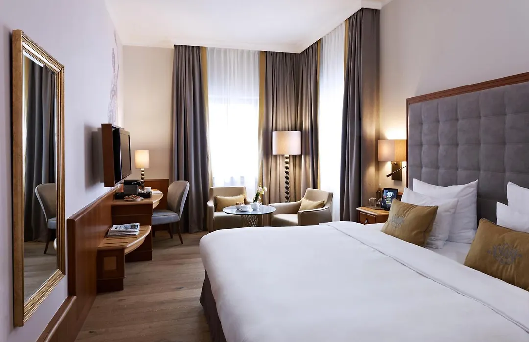 Platzl Hotel - Superior-1