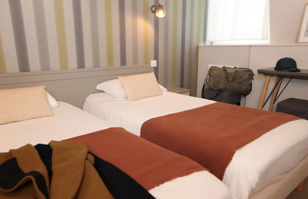 Cit'Hotel Les Alizes-1