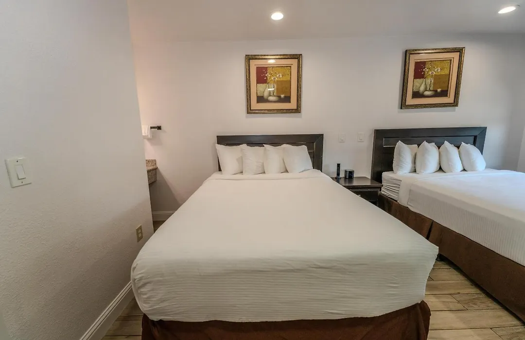 Monterey Surf Inn-1