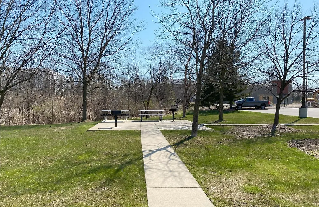 Auburn Hills Extended Stay Inn-1