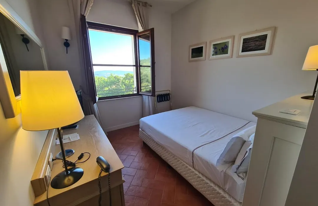 Saturnia Tuscany Hotel-1