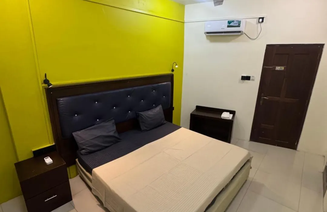Metro City Hotel-1