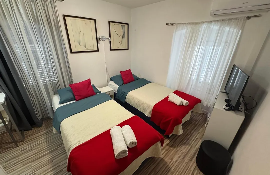Damira Rooms-1