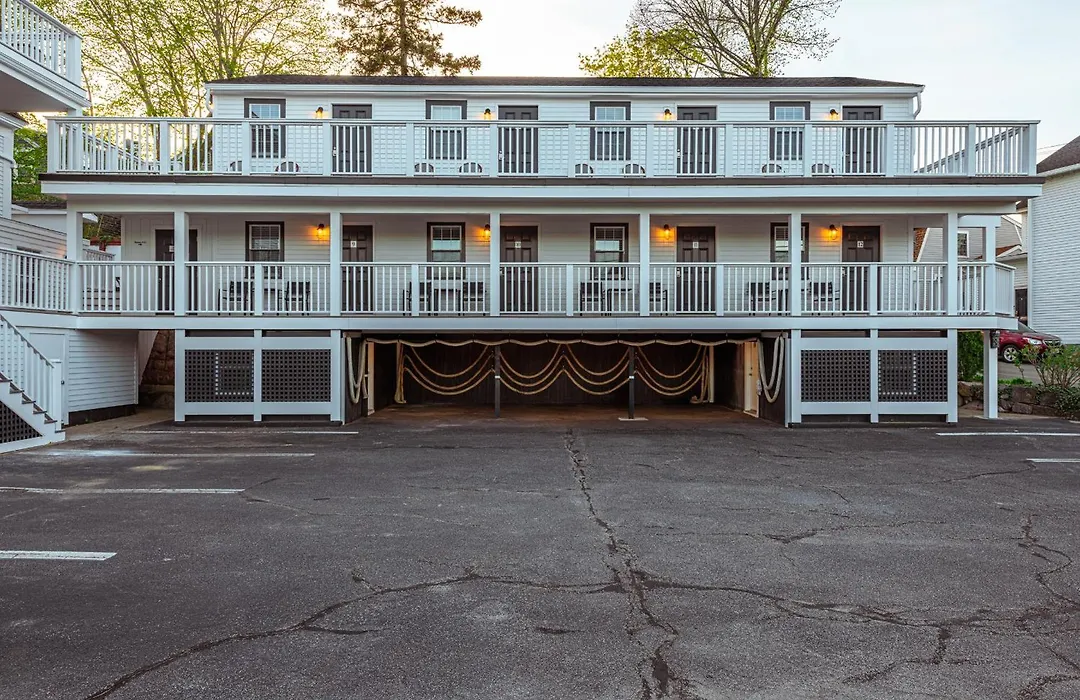 Eagle House Motel-1