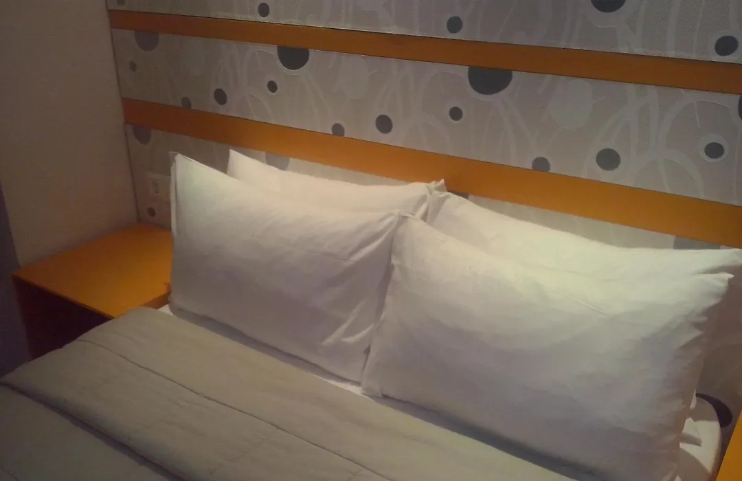 Amazon Hotel-1