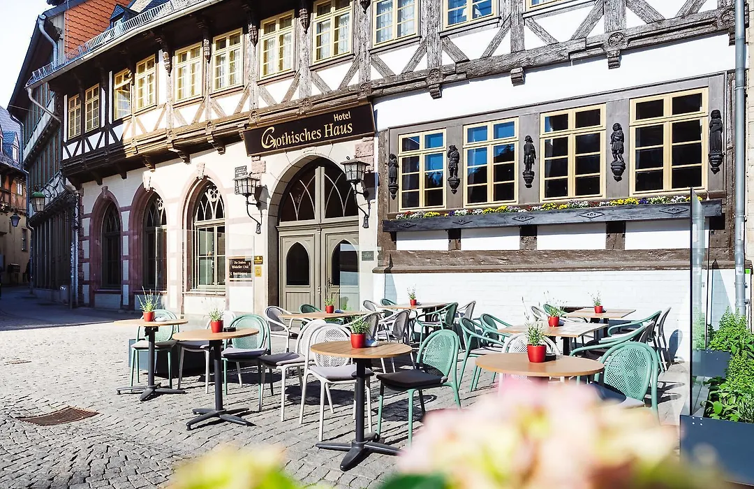 Travel Charme Gothisches Haus-1