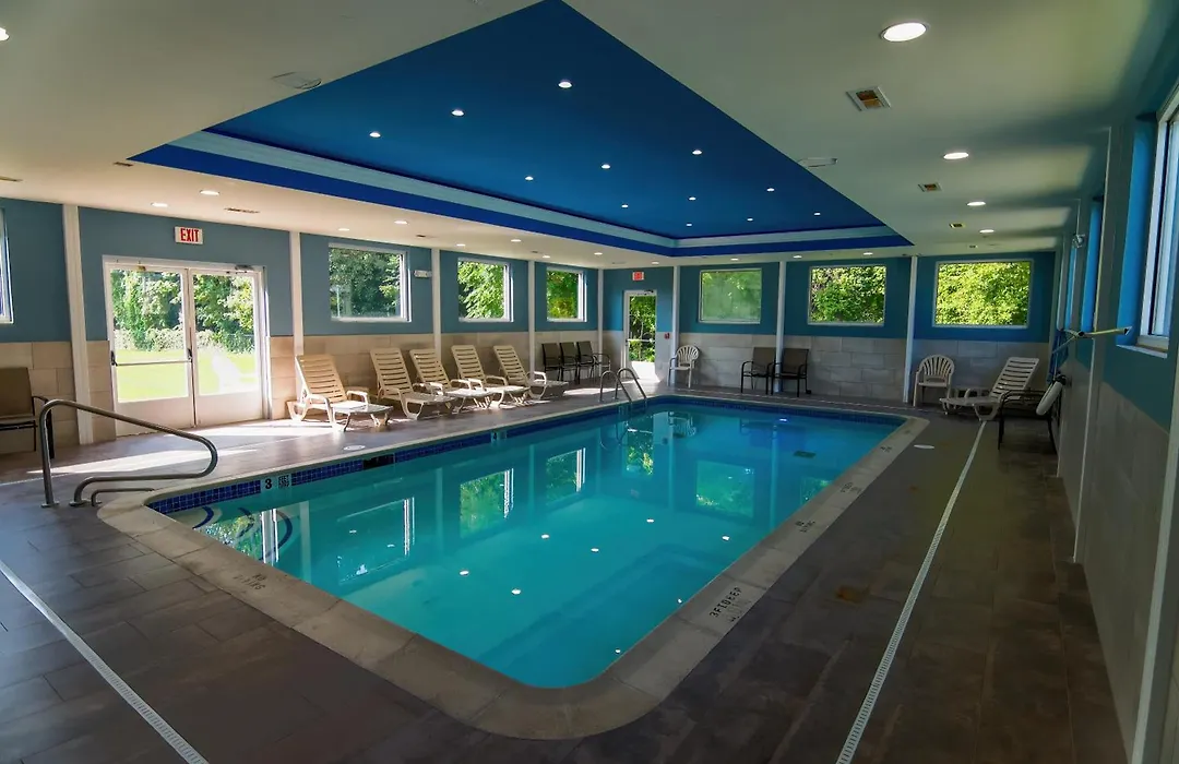 Quality Inn & Suites Danbury Near University-1