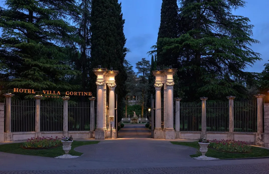 Villa Cortine Palace Relais Chateaux-1