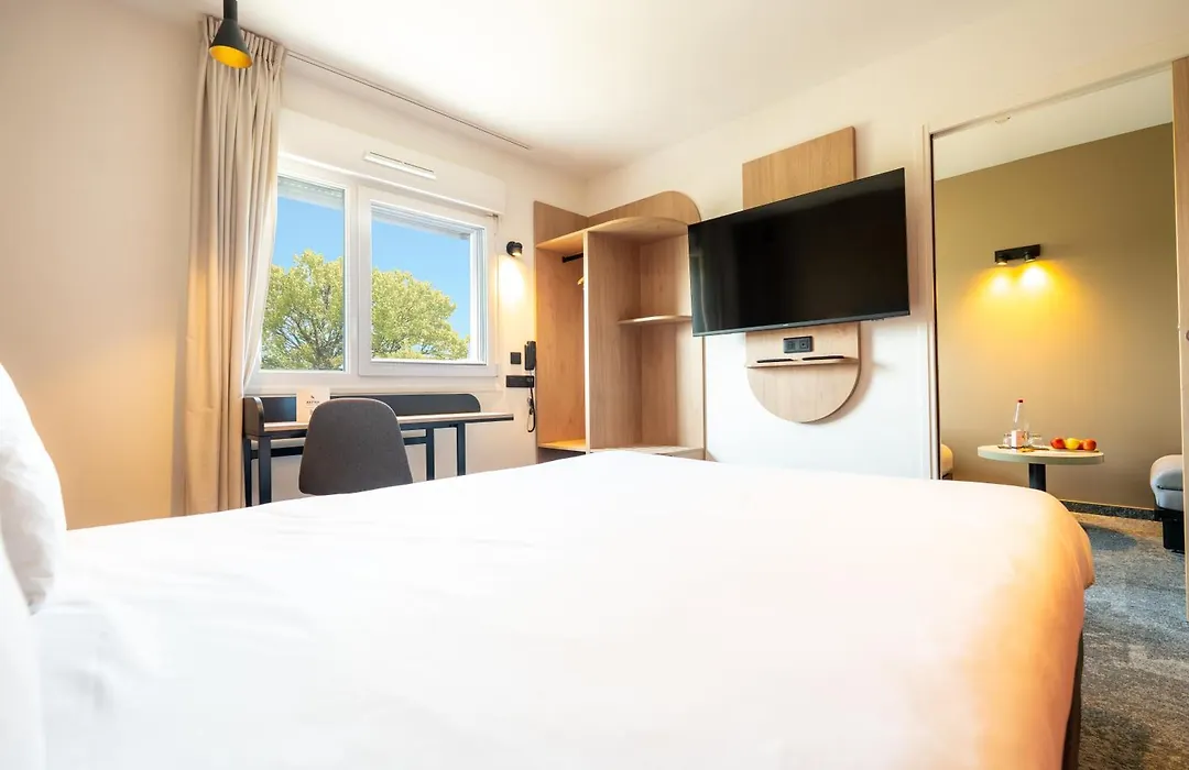 Hôtel Akena Reims Bezannes-1