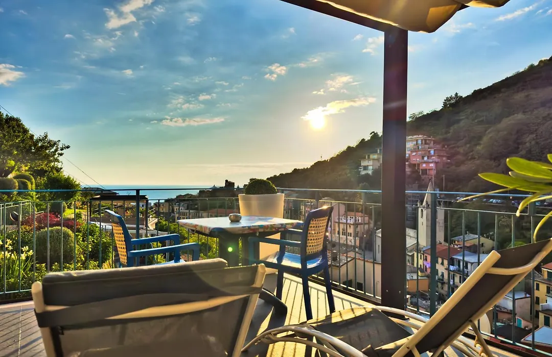 Cinqueterre Residence-1