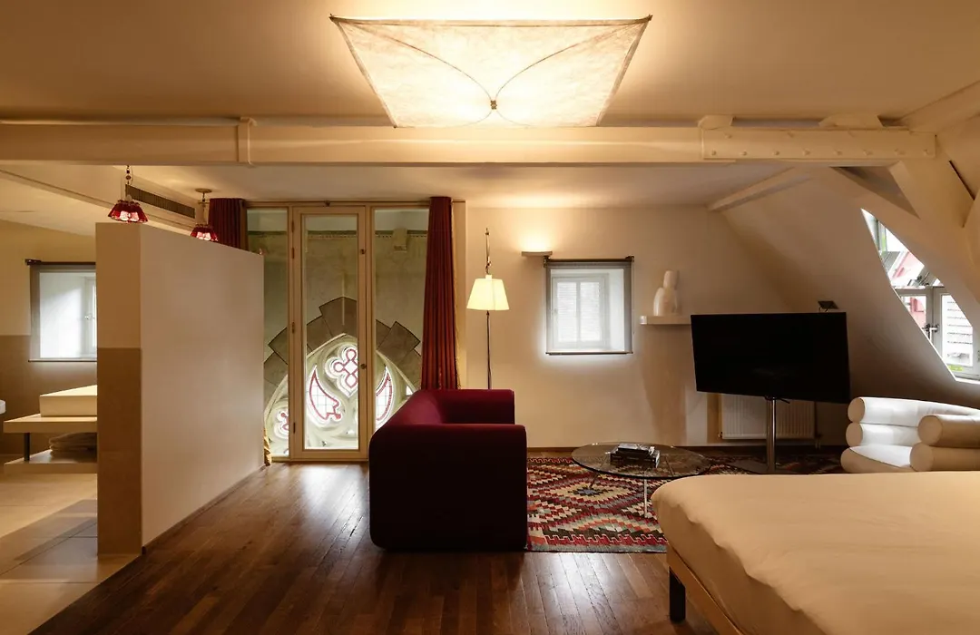 Kruisherenhotel Maastricht-1