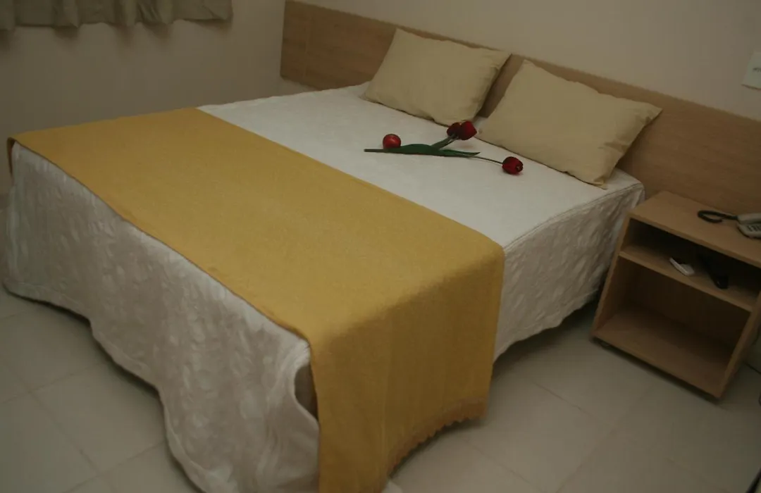 Hotel Capital-1