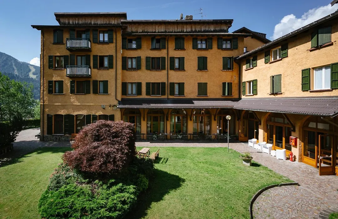 Villa Luzzago-1