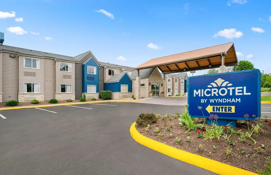 Microtel Inn By Wyndham Lexington-1