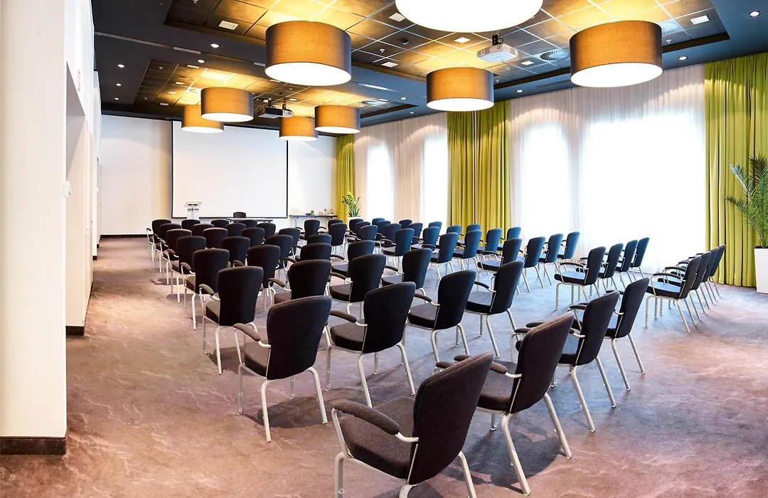 Park Inn By Radisson Leuven-1