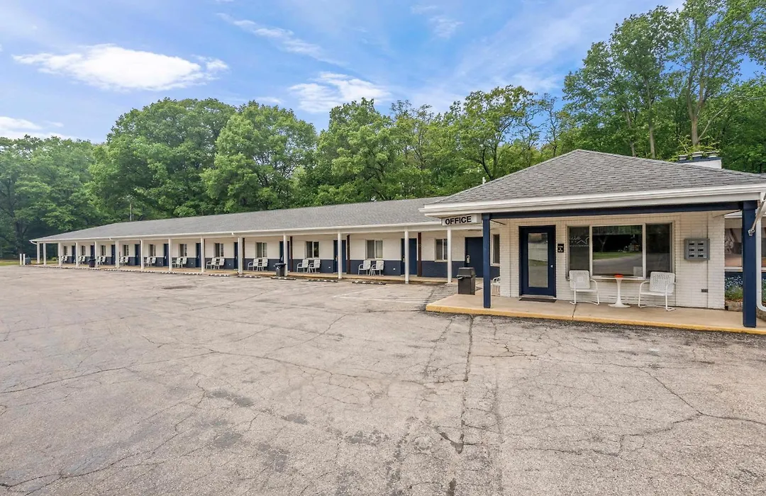 Starlite Resort-1
