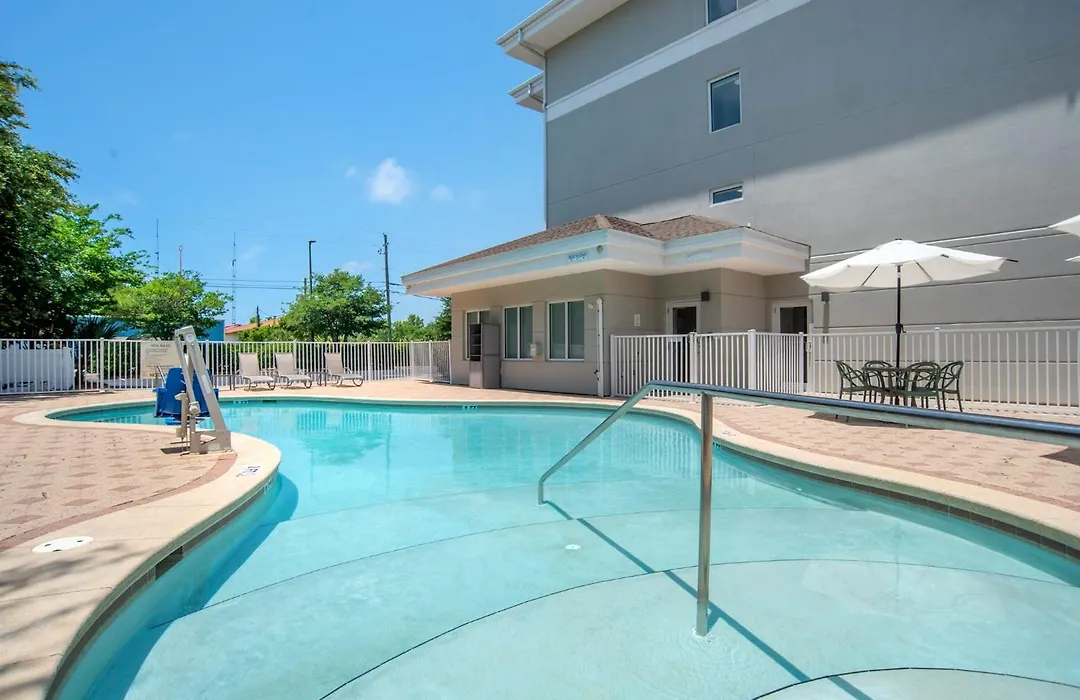 Garner Hotel Panama City Beach Northeast By Ihg-1