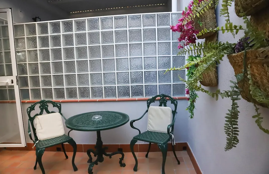 Hostal Cuevas-1