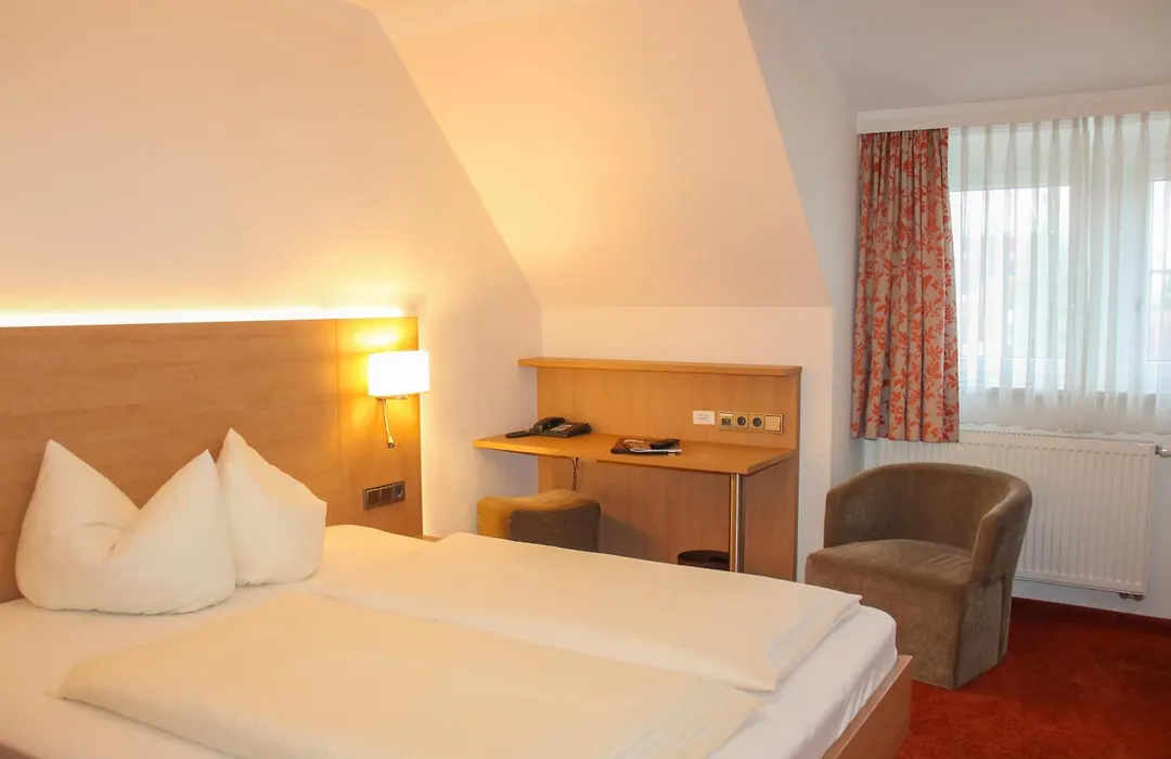 TOP Hotel Goldenes Fass-1
