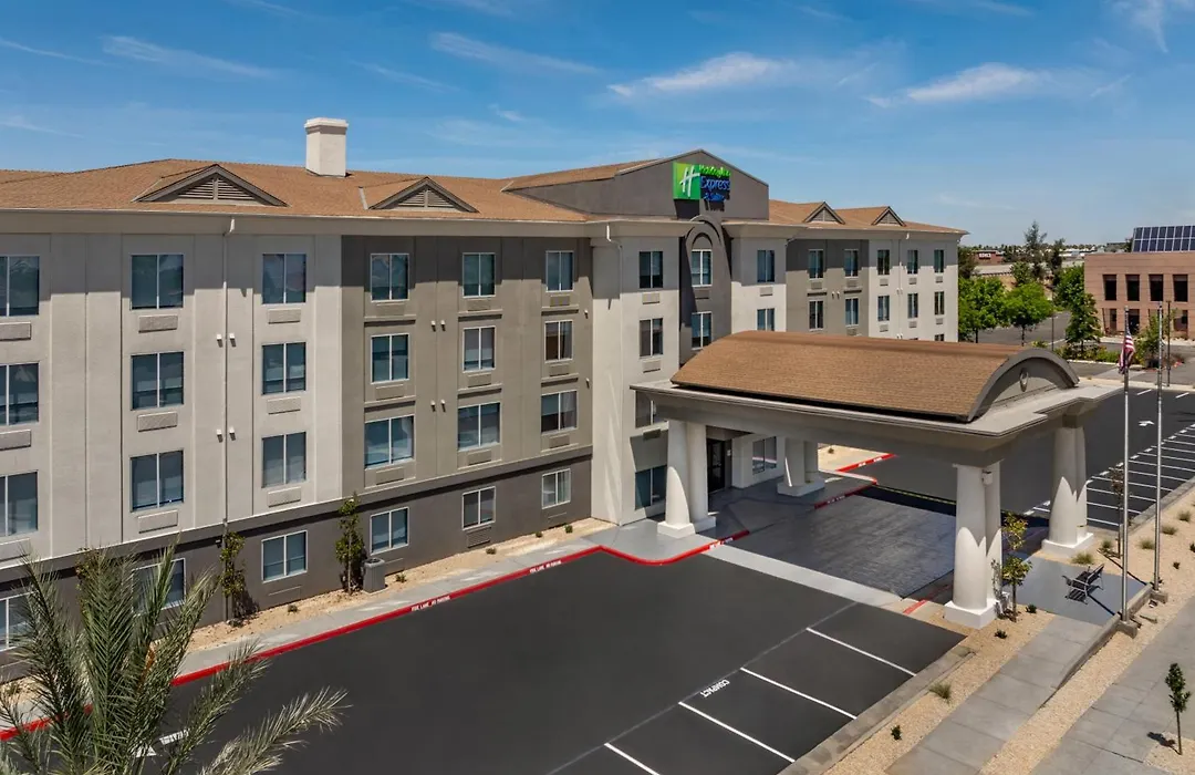 Holiday Inn Express & Suites Fresno River Park Hwy 41 By Ihg-1
