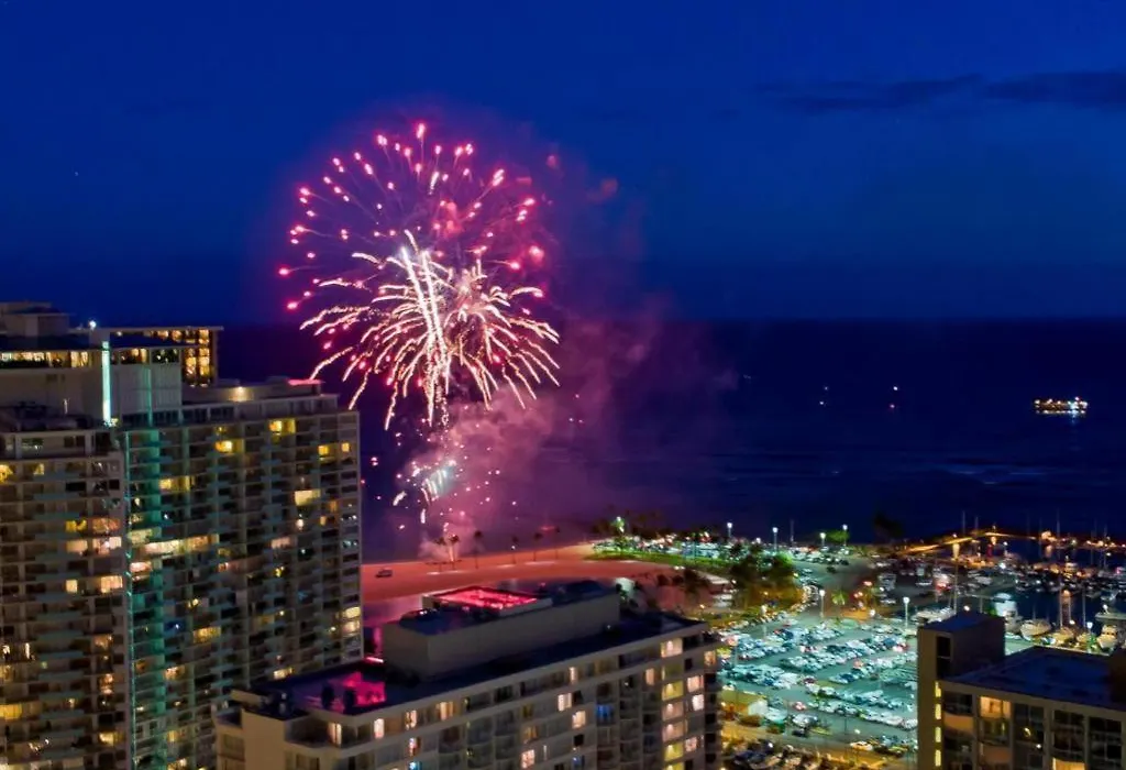 Marina Tower Waikiki-1