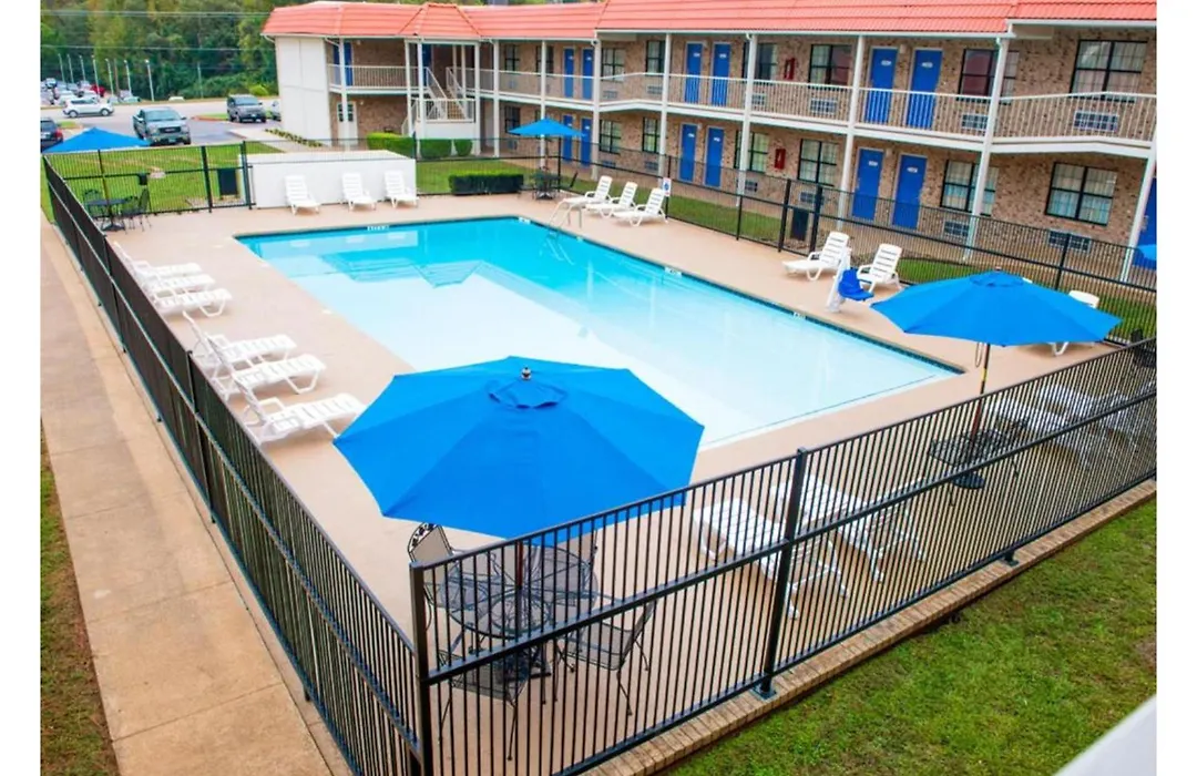 Motel 6-Palestine, Tx-1