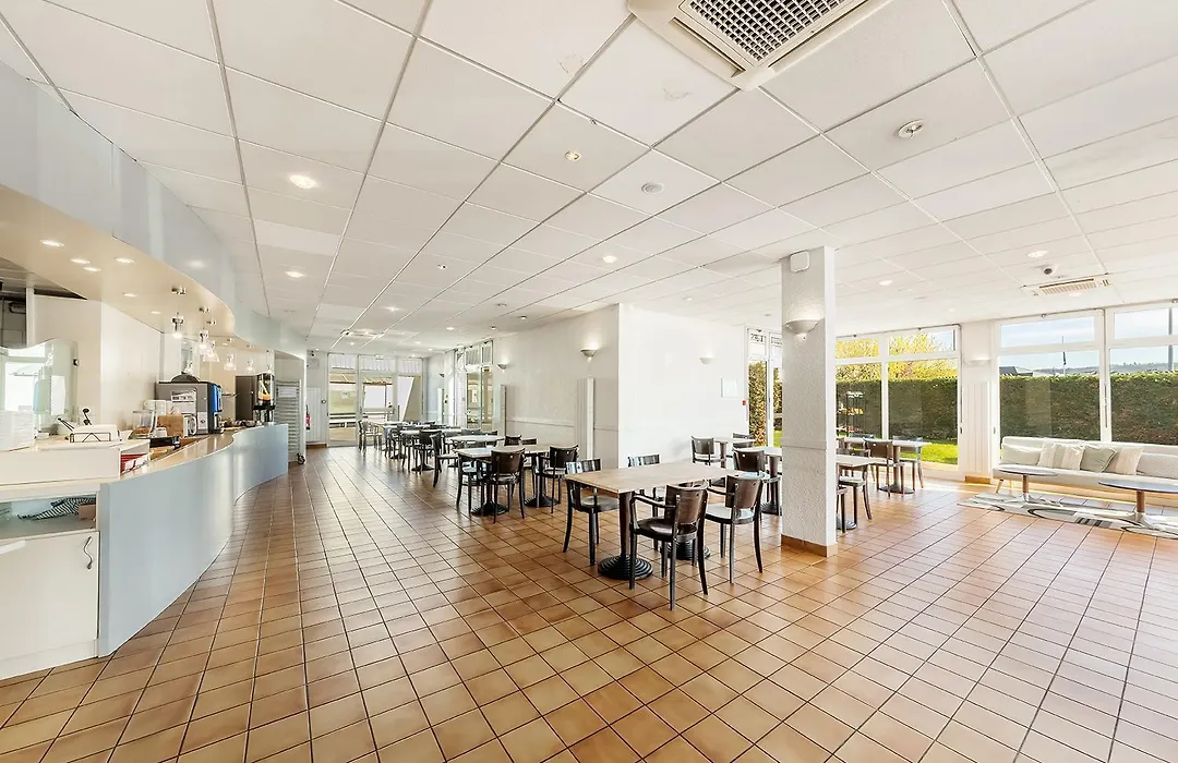 Comfort Hotel Montlucon-1