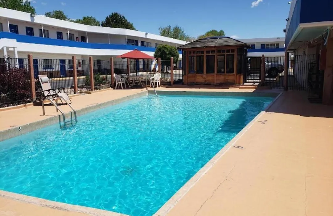 Motel 6-Canon City, Co 719-458-1216-1