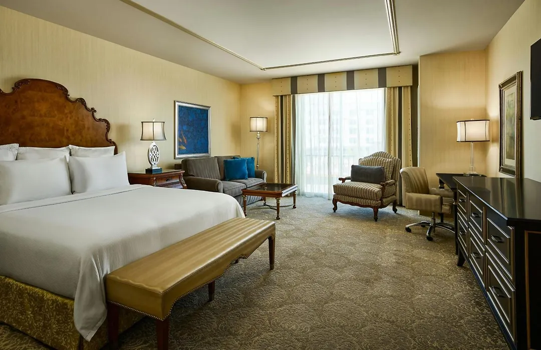 Woolley'S Classic Suites-1