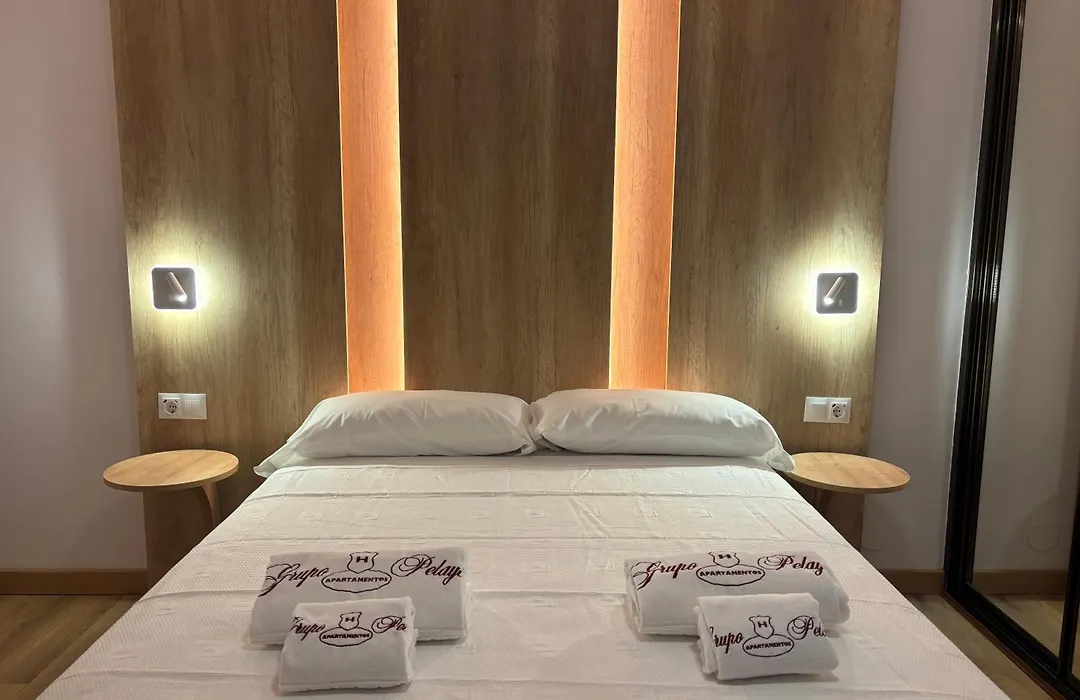H Pelayo Isla Auto Check-In Rooms-1