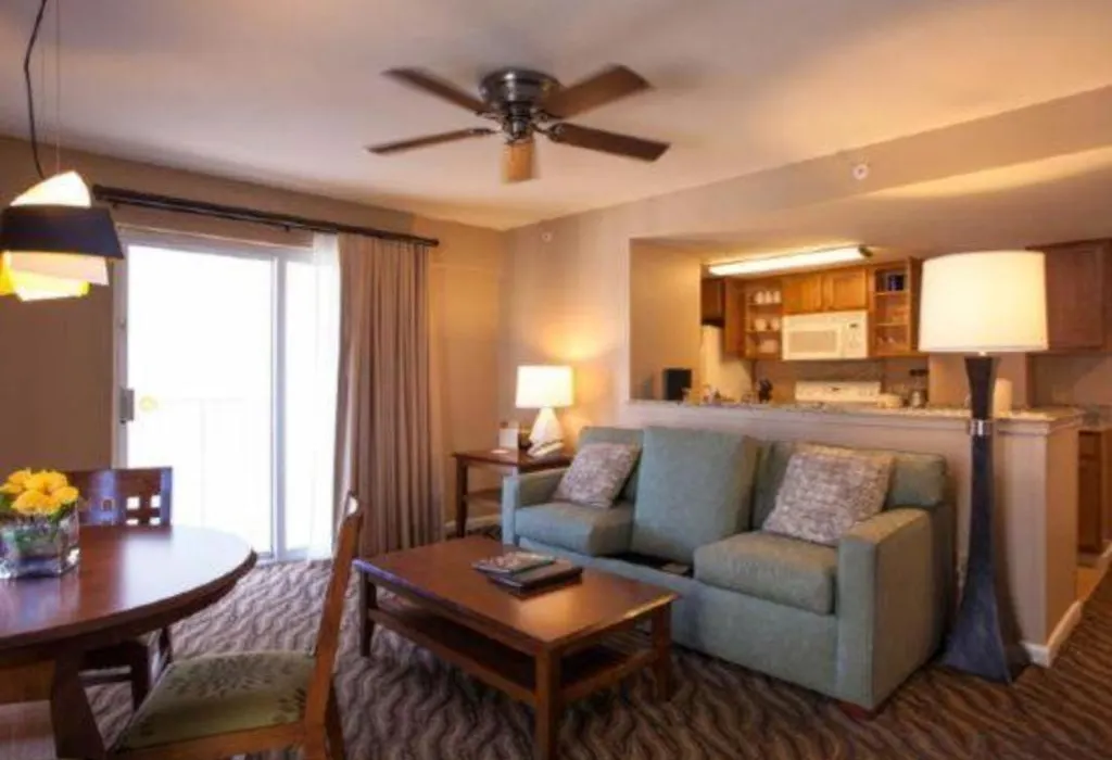 Club Wyndham At Waikiki Beach Walk-1