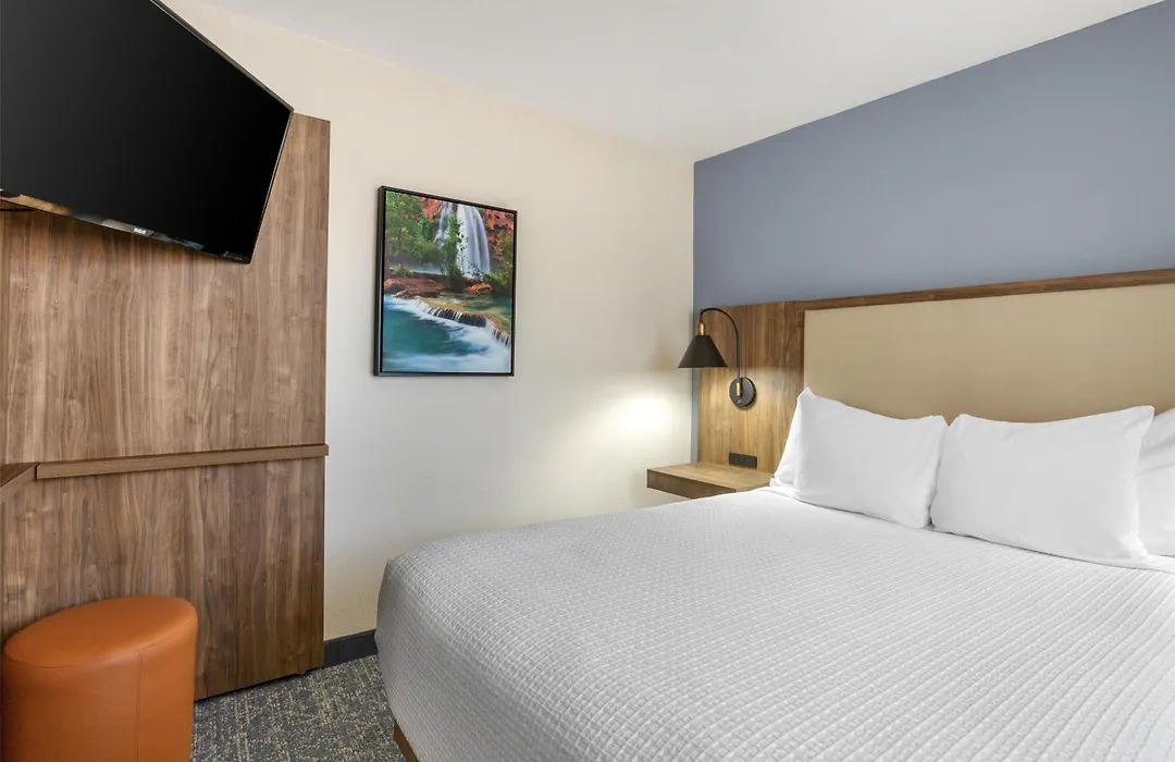 Best Western Plus A Wayfarer'S Inn & Suites-1