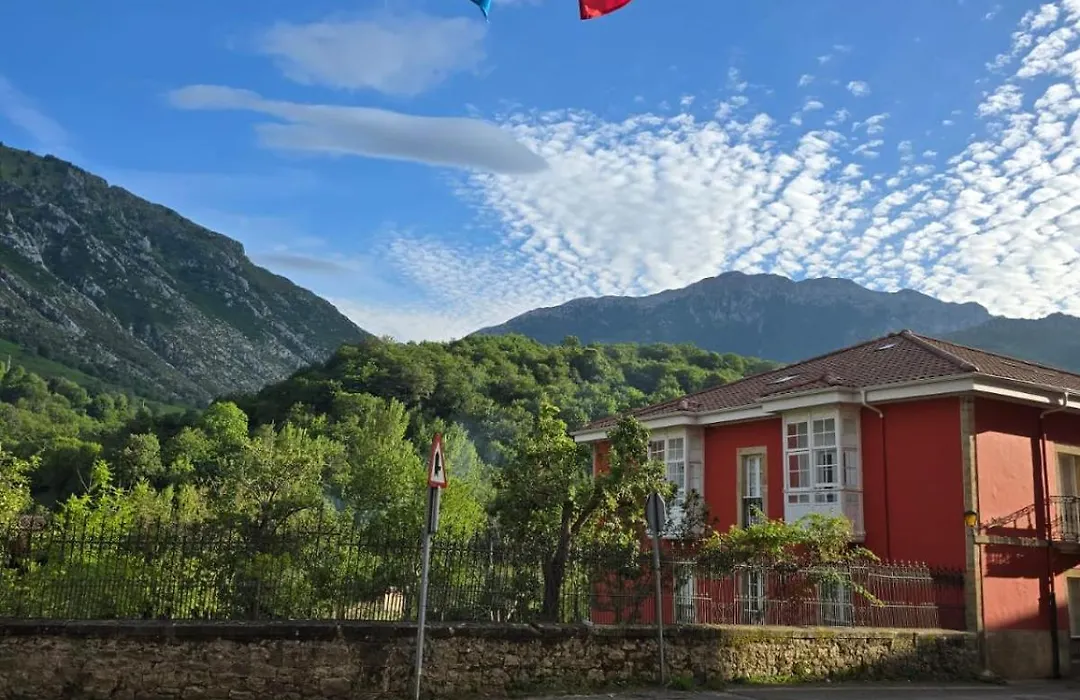 Hotel Naranjo De Bulnes-1